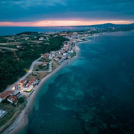 Azzurro E Verde By Rentalspro - Nea Potidaia Halkidiki Nea Poteidaia Esterno foto