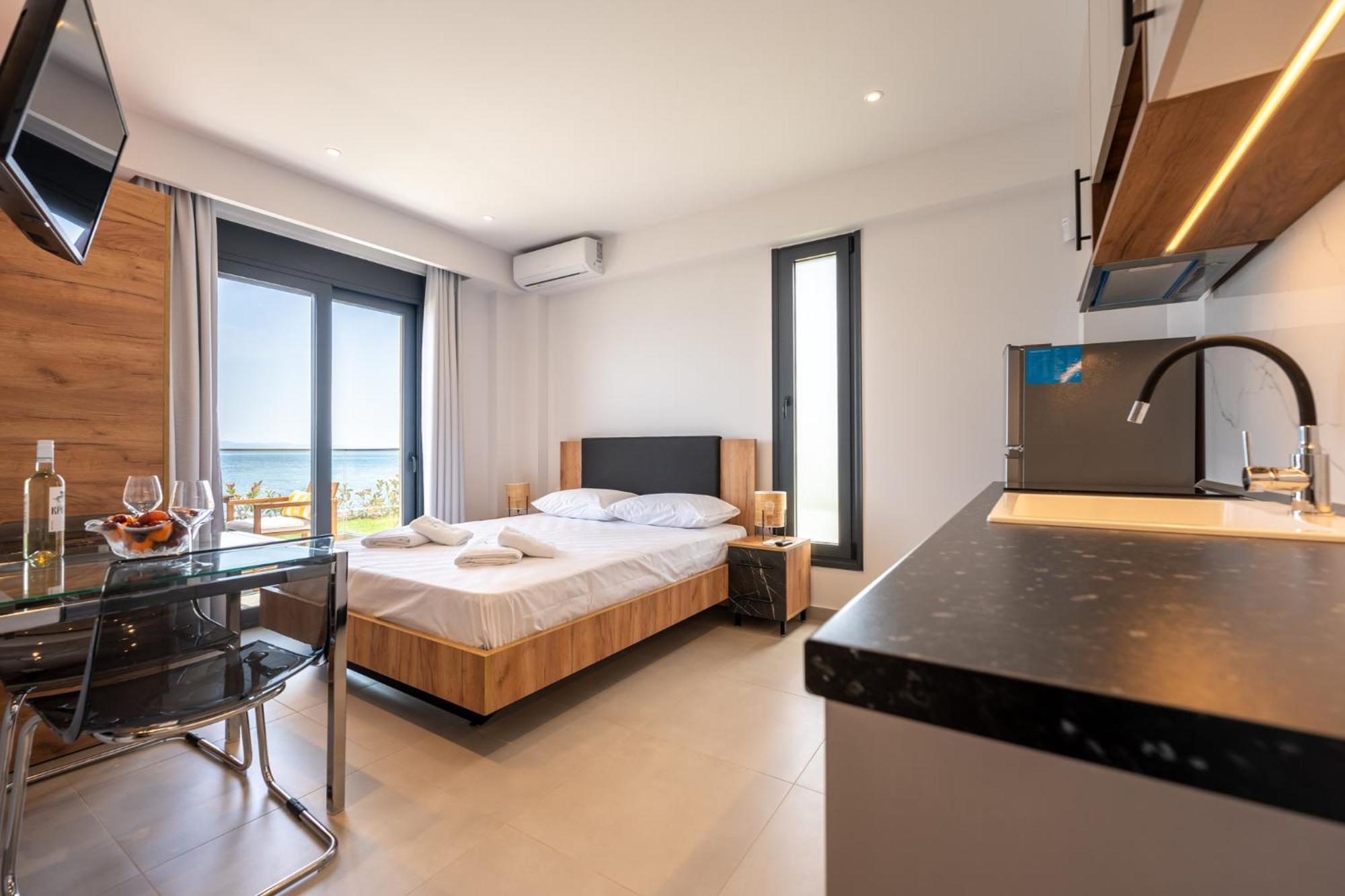 Azzurro E Verde By Rentalspro - Nea Potidaia Halkidiki Nea Poteidaia Esterno foto